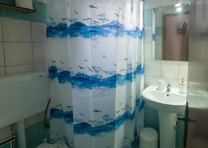 Thoma-is Лименария